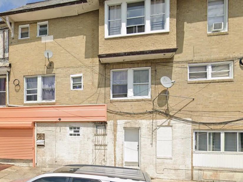 5878 Woodcrest Avenue, Philadelphia PA 19131