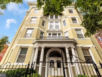 1423 R Street NW