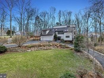 10227 Lawyers Road