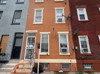 2040 N Franklin Street