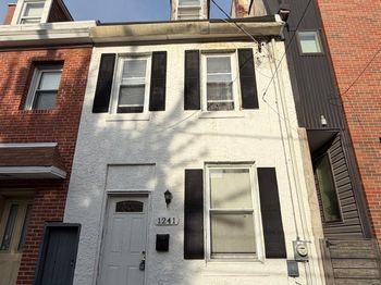 1241 E Palmer Street