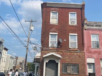 2001 S 6TH Street S