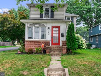 298 Harper Avenue