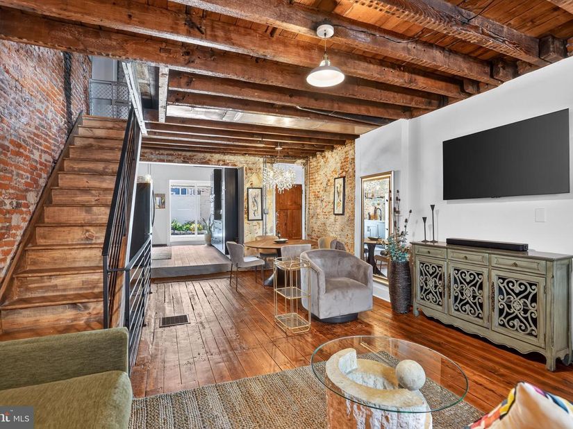 724 Ellsworth Street, Philadelphia PA 19147
