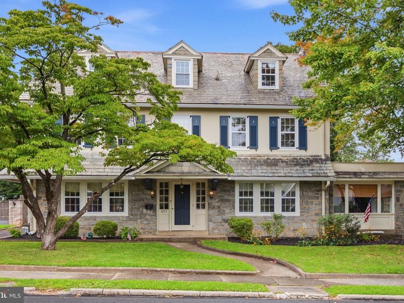 437 Hampshire Road, Drexel Hill PA 19026