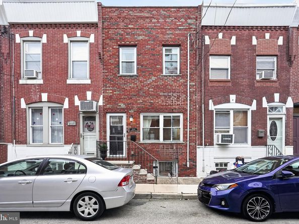 2319 S Warnock Street, Philadelphia PA 19148