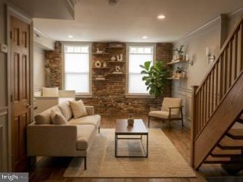 1727 S 4TH Street