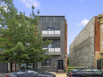 1005 N Marshall Street