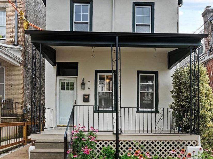 216 W Mount Pleasant Avenue, Philadelphia PA 19119