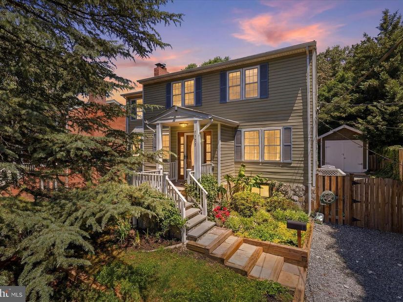 5935 15TH Street N, Arlington VA 22205