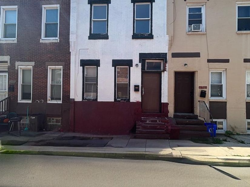 1406 W Pacific Street, Philadelphia PA 19140