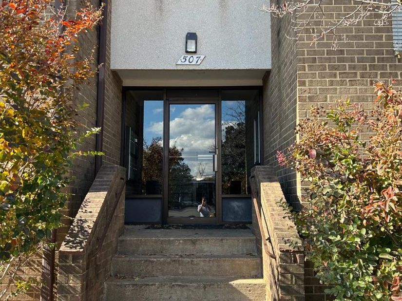 507 Florida Avenue 103, Herndon VA 20170