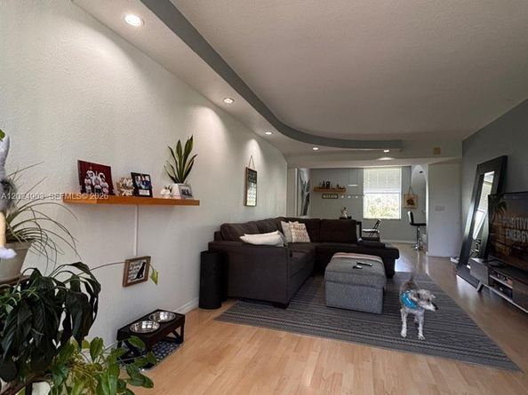 8411 Forest Hills Drive 308, Coral Springs FL 33065