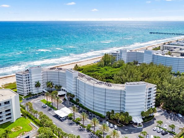 2774 S Ocean Boulevard 206, Palm Beach FL 33480