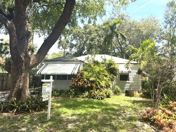 44 SW 5th Street, Dania Beach FL 33004
