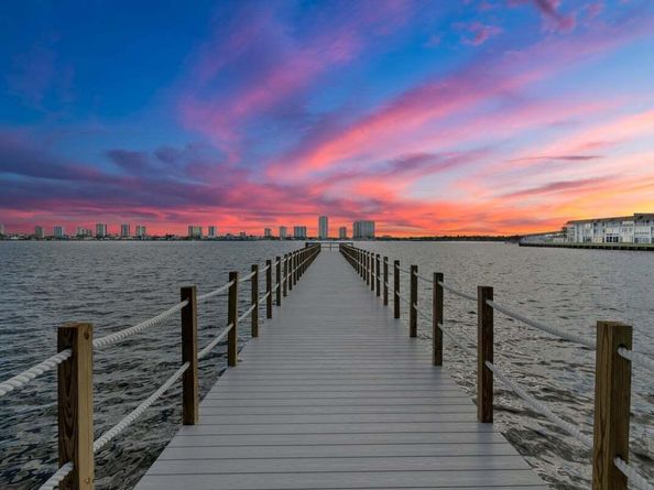 3040 Lake Shore Drive 101, Riviera Beach FL 33404