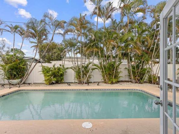 2630 NE 10th Avenue, Pompano Beach FL 33064