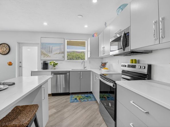 930 Osceola Drive 8, Boca Raton FL 33432