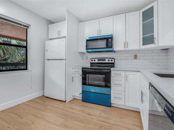 3211 S Carambola Cir S 23106, Coconut Creek FL 33066