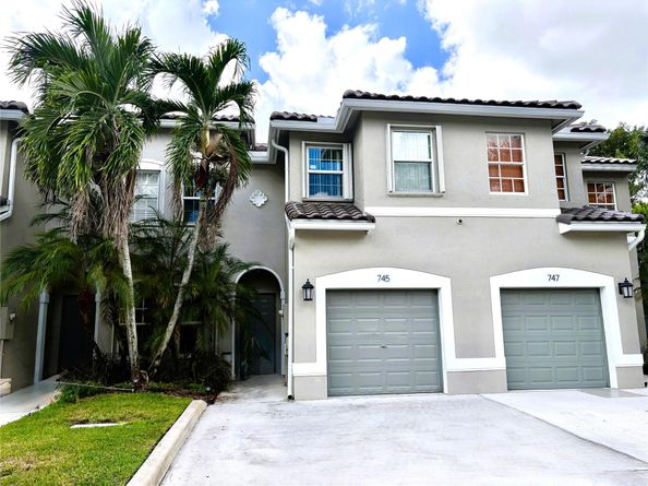 745 NW 132nd Ter 745, Plantation FL 33325