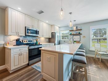 215 N High Point Boulevard