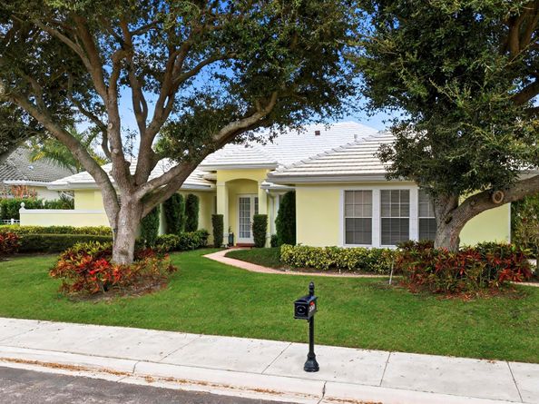 2760 Tecumseh Drive, West Palm Beach FL 33409