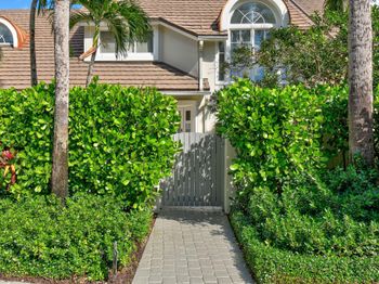 2576 Muirfield Court