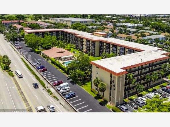 2601 NE 14th Street Cswy 222, Pompano Beach FL 33062