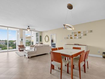 550 Okeechobee Boulevard