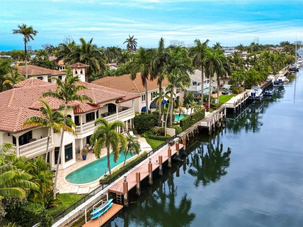 441 Royal Plaza Dr, Fort Lauderdale FL 33301