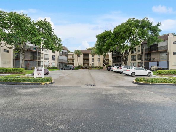 7750 W Mcnab Rd 203, Tamarac FL 33321