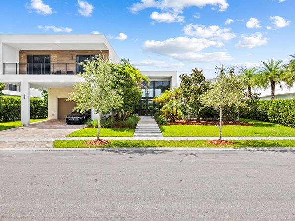 16768 Natures Way, Weston FL 33326