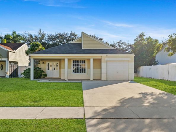 8414 Dynasty Drive, Boca Raton FL 33433