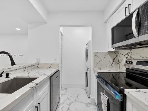 1227 SW 46th Avenue 314, Pompano Beach FL 33069