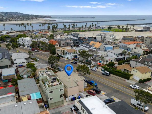 2735 Mission Blvd, San Diego CA 92109