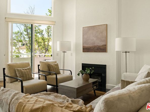 1310 N Detroit Street 401, Los Angeles CA 90046