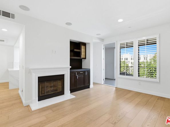 5625 Crescent Parkway 301, Playa Vista CA 90094