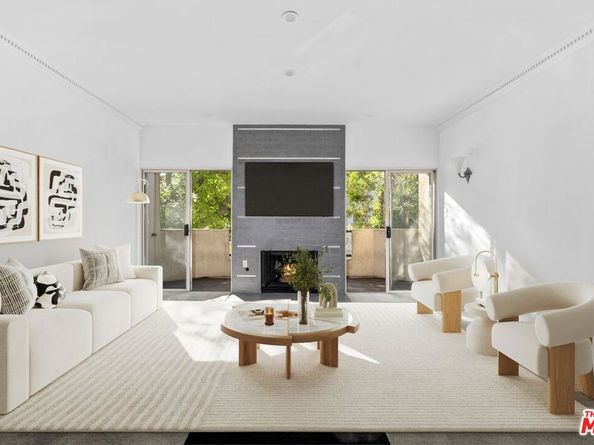14347 Albers Street 201, Sherman Oaks CA 91401