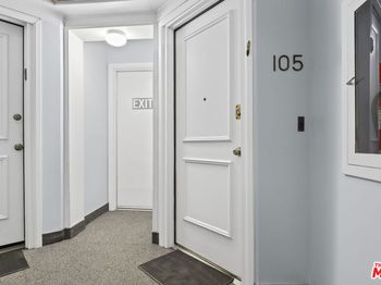 4230 Stansbury Avenue