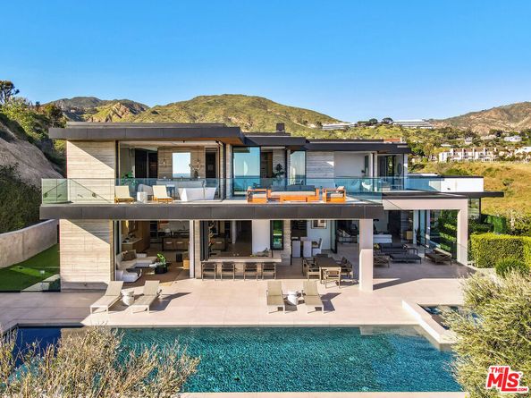 23917 Malibu Road, Malibu CA 90265
