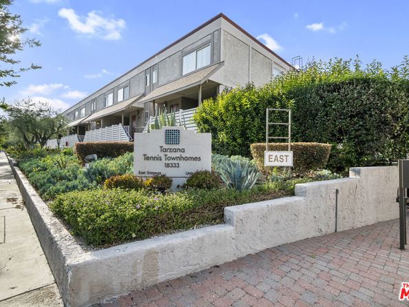 18333 Hatteras Street 77, Tarzana CA 91356