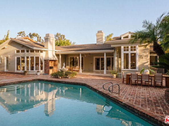 16457 Marbro Drive, Encino CA 91436
