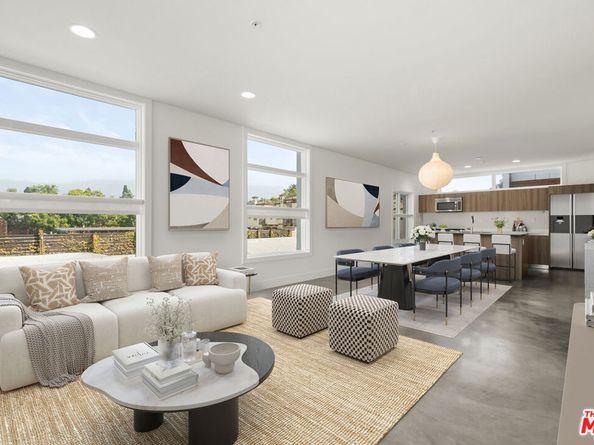 482 S Arroyo 306, Pasadena CA 91105