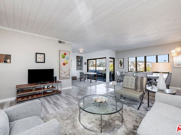 647 Wilcox Avenue 3G, Los Angeles CA 90004