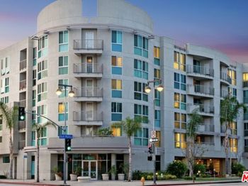 267 S San Pedro Street