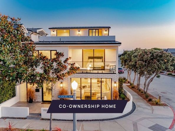 1703 Plaza Del Sur 2, Newport Beach CA 92661