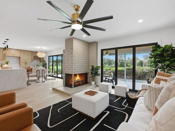 12031 Caminito Cadena