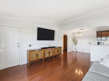 1915 Avenida Del Mexico