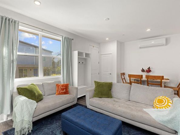 936 Cooper Place, San Diego CA 92102