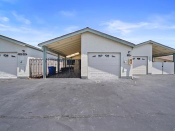 4386 Albatross Way
